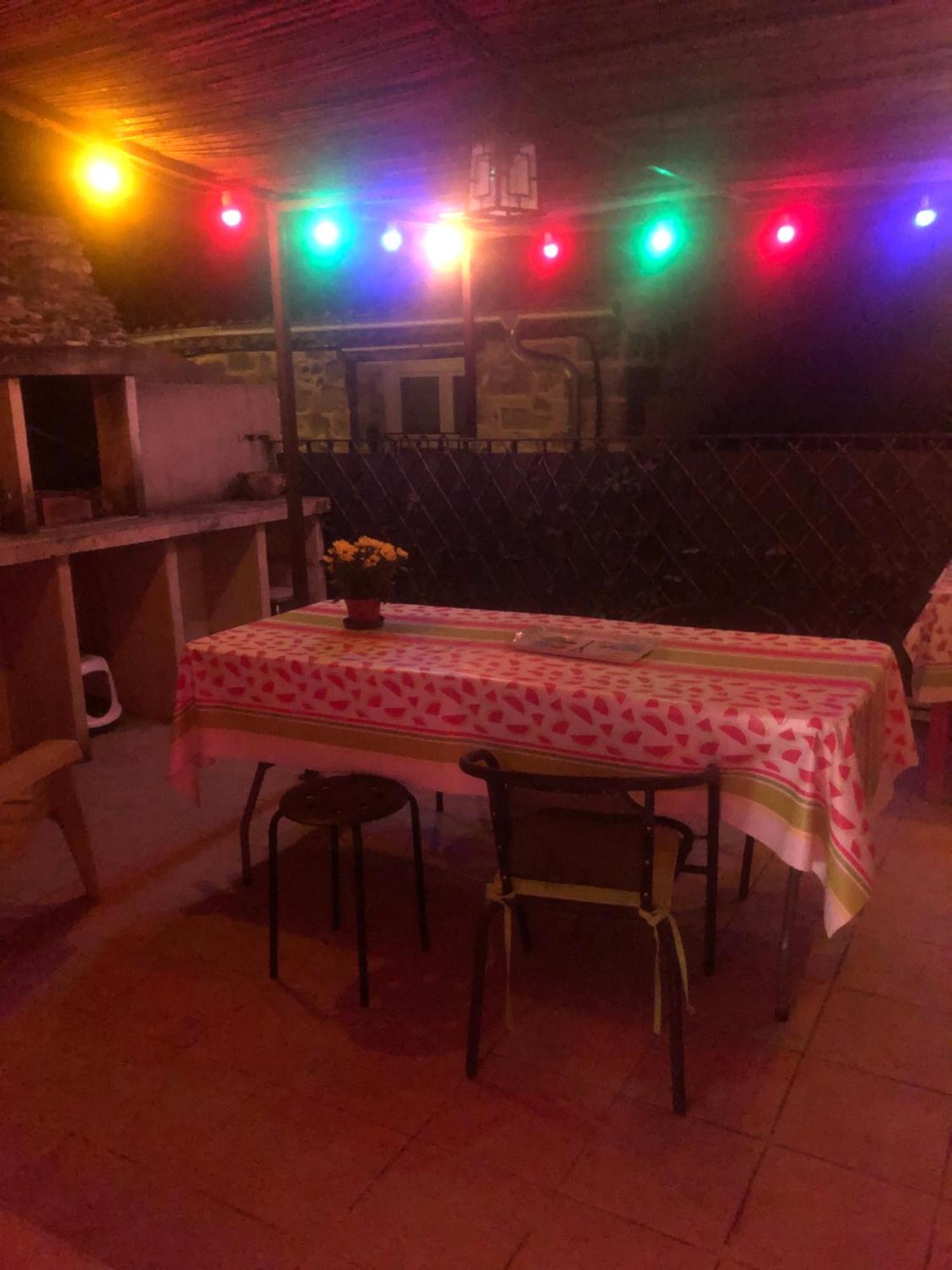 Caumont-sur-Durance Maison De Village מראה חיצוני תמונה